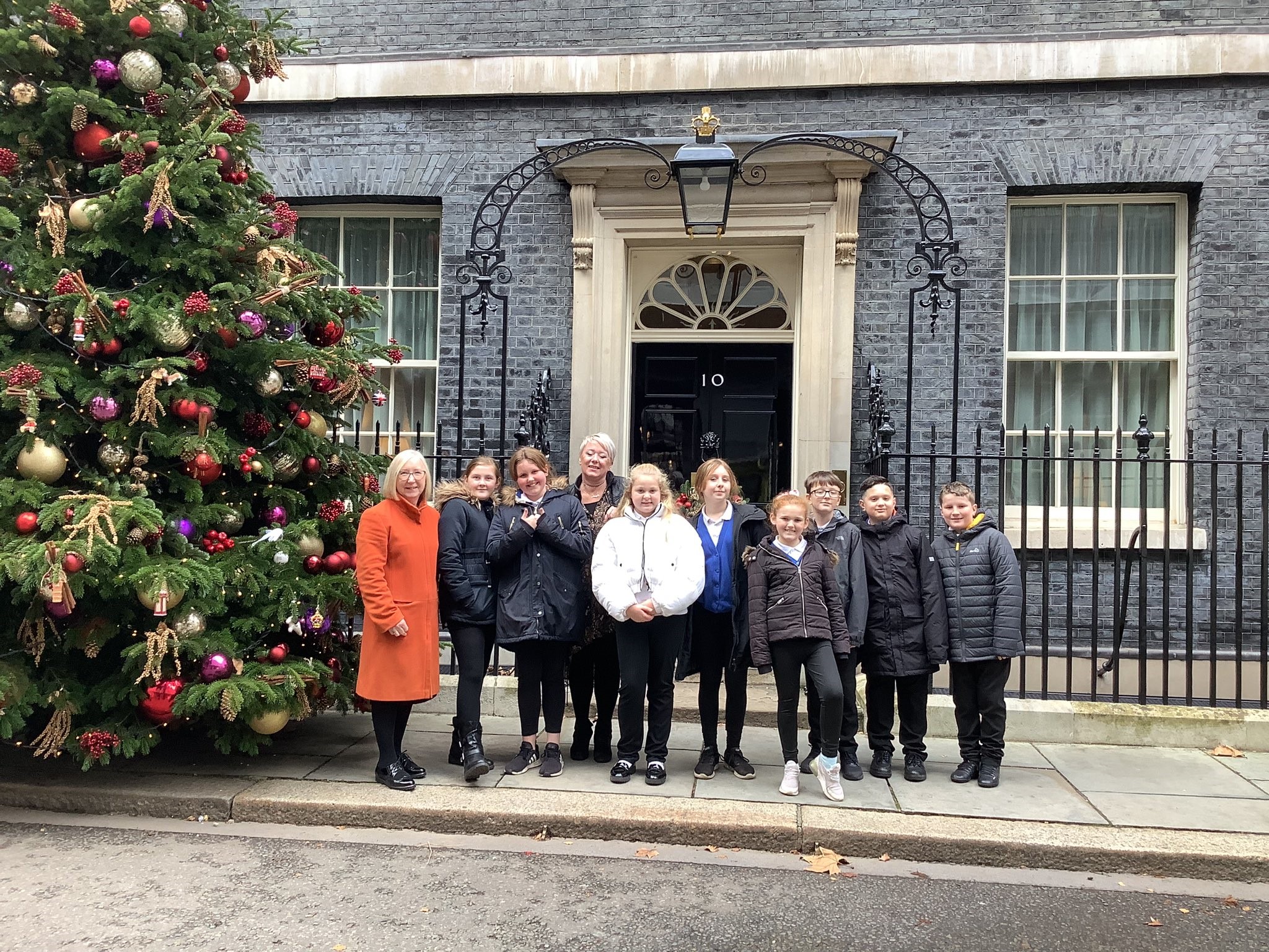 Ladywood Primary School visit Maggie in Westminster | Maggie Throup MP